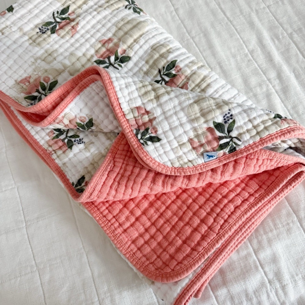 Little Unicorn Swaddle Quilted Baby Blanket Peach Roses‎ Crib Thick Muslin 45x43